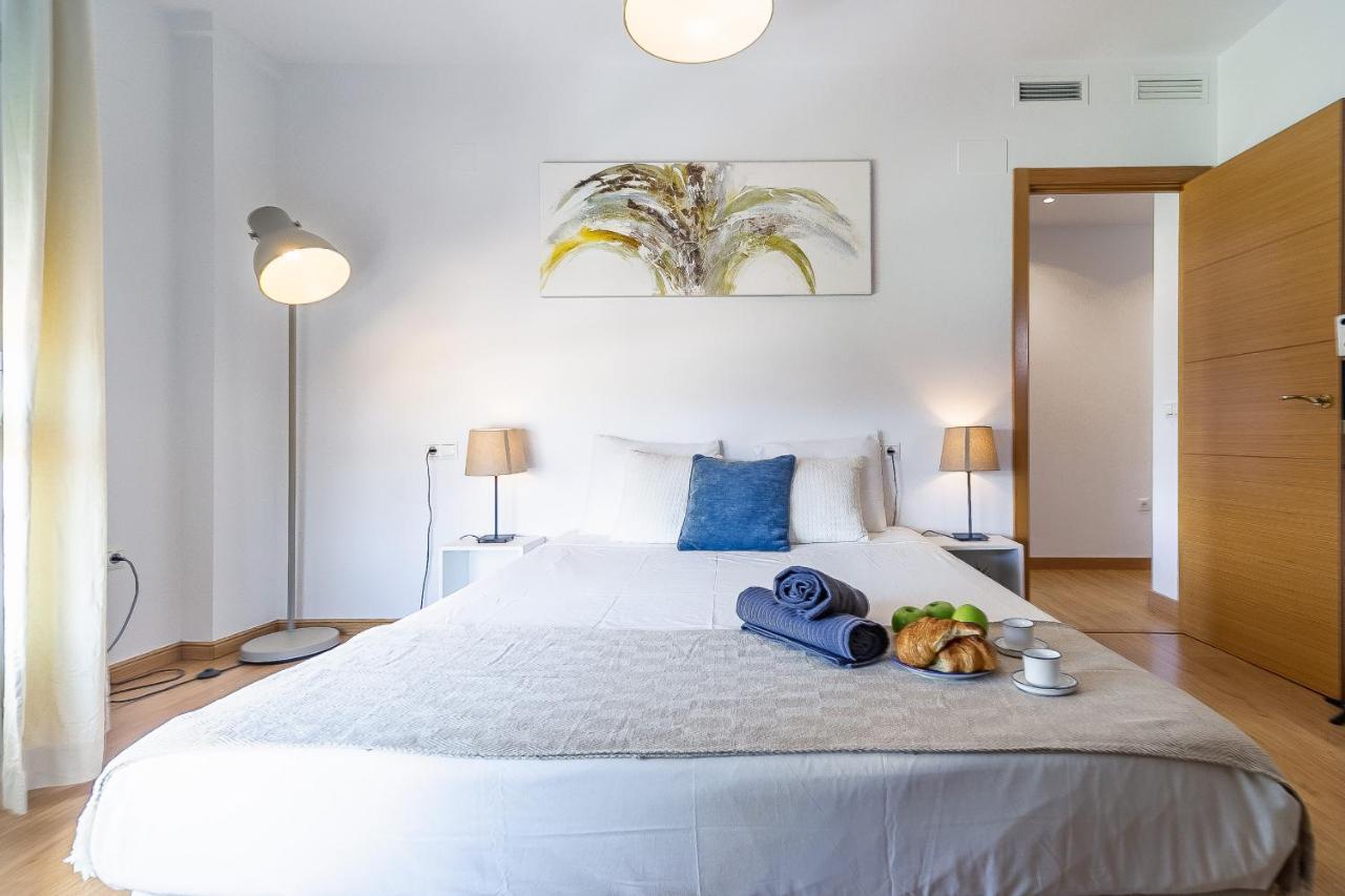 Modern Beach Apartment Valparaiso With Parking Málaga Exteriör bild