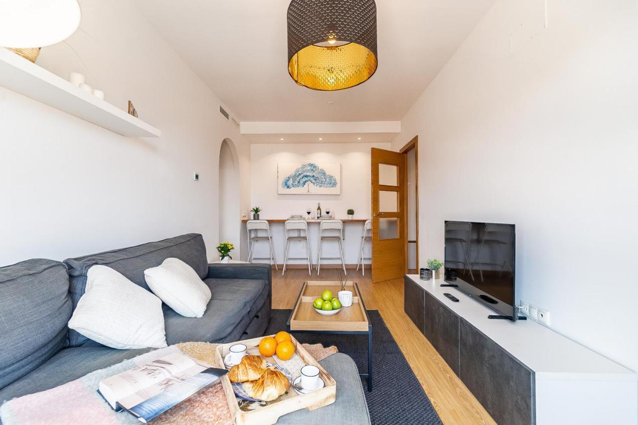 Modern Beach Apartment Valparaiso With Parking Málaga Exteriör bild