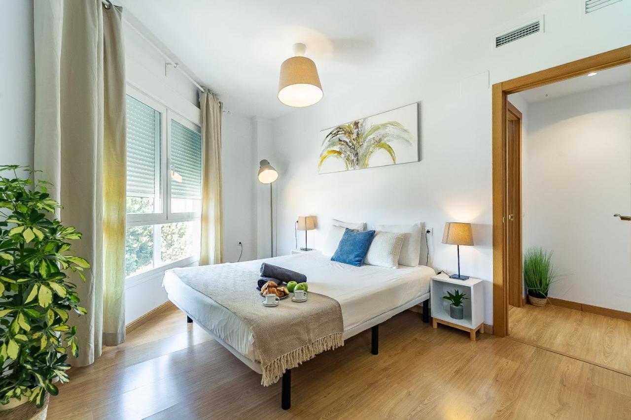 Modern Beach Apartment Valparaiso With Parking Málaga Exteriör bild